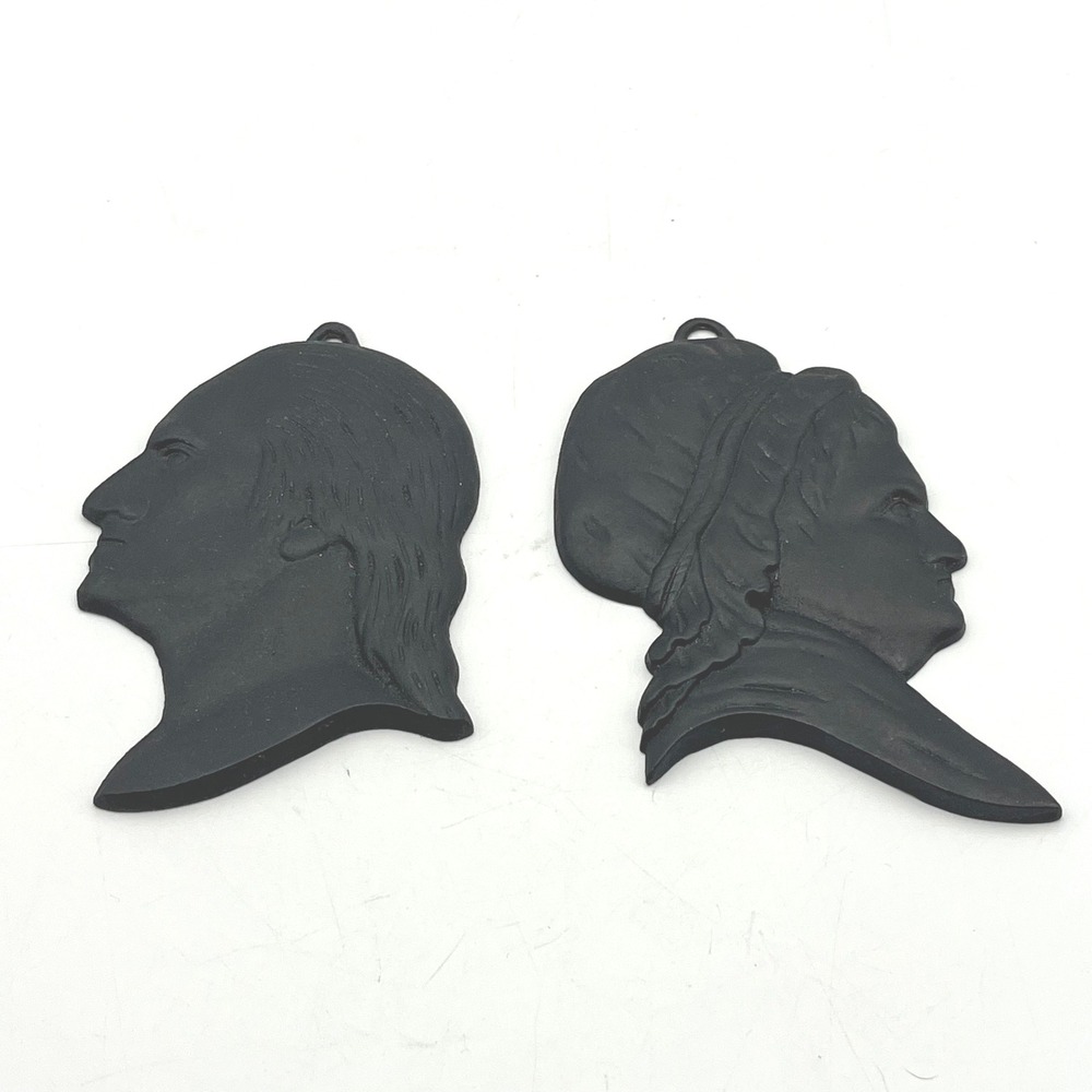Silhouette Wall Plaques Black George Martha Washington Cast Iron Pair EX 46